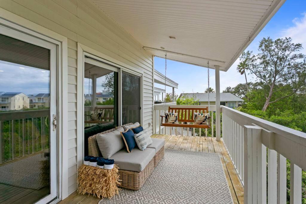 Appartement Newly Renovated, Water Views, 2 Bd